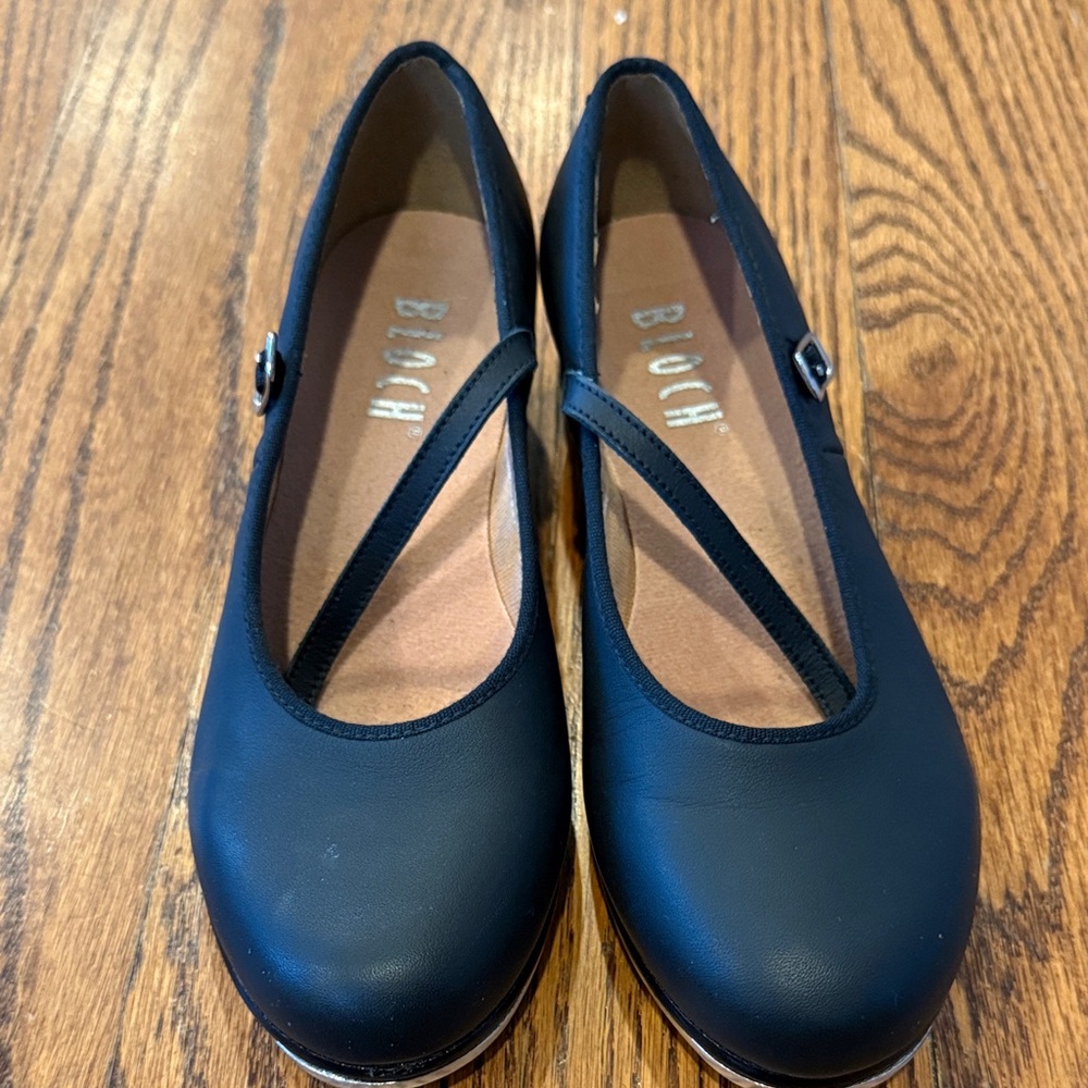 Bloch tap shoes